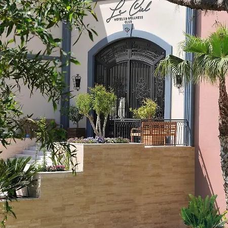 Le Ciel & Wellness Club Hotel