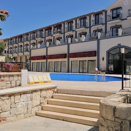 Hotel Le Ciel & Wellness Club *